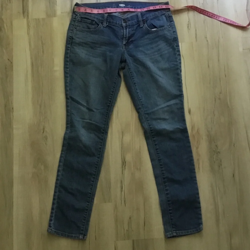 Old Navy Women's Straight Leg Jeans - Picture 1 of 5